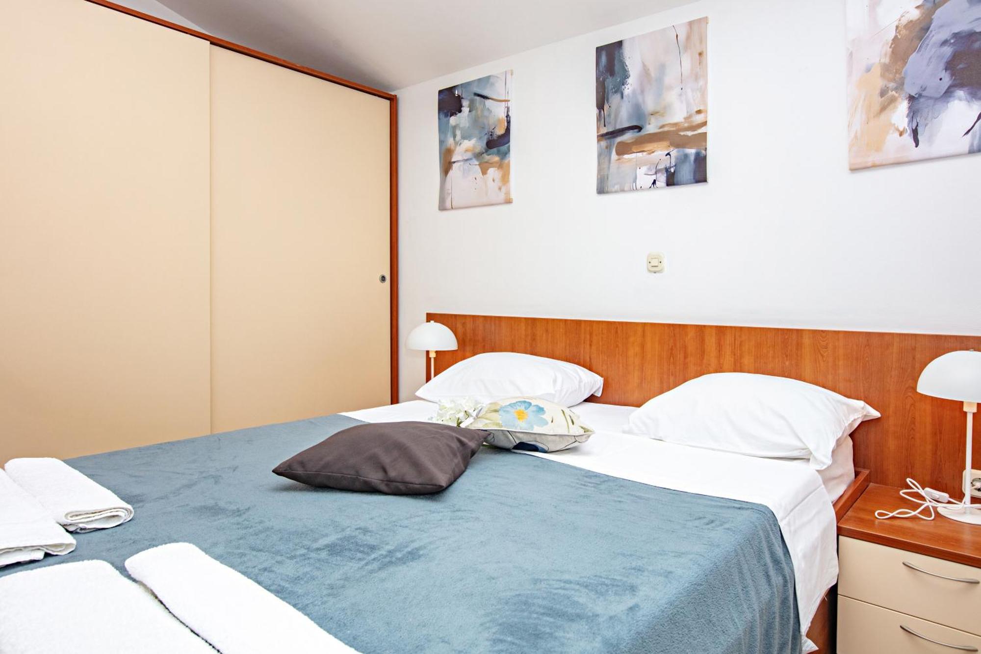 Apartments With A Parking Space Pakostane, Biograd - 22375 Room photo