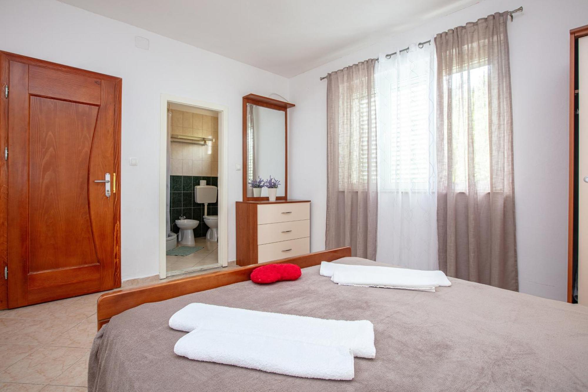 Apartments With A Parking Space Pakostane, Biograd - 22375 Room photo